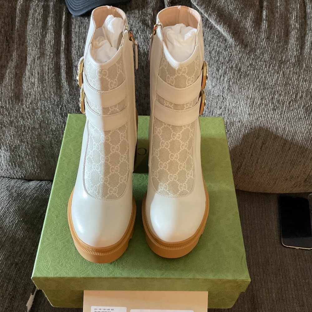 Gucci Boots Women’s (Shear ) sz 9